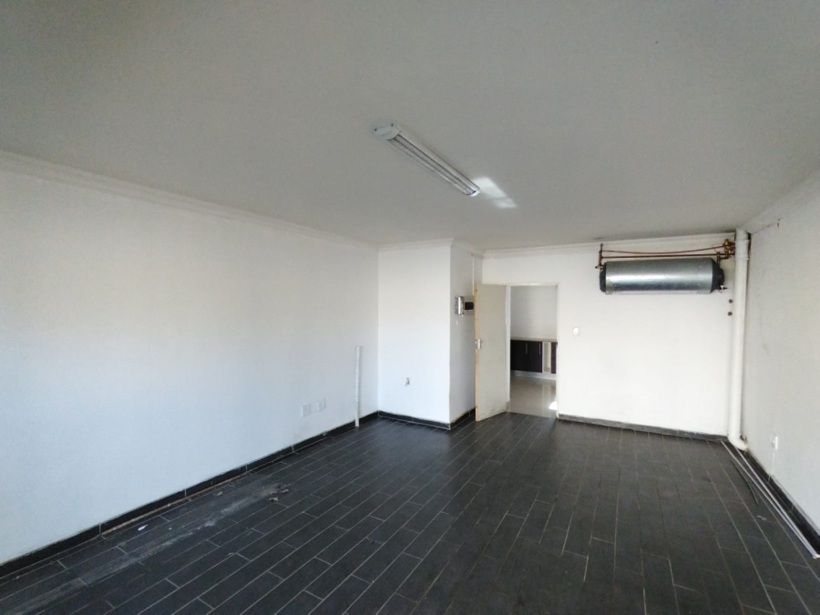 To Let 3 Bedroom Property for Rent in Harrismith Free State